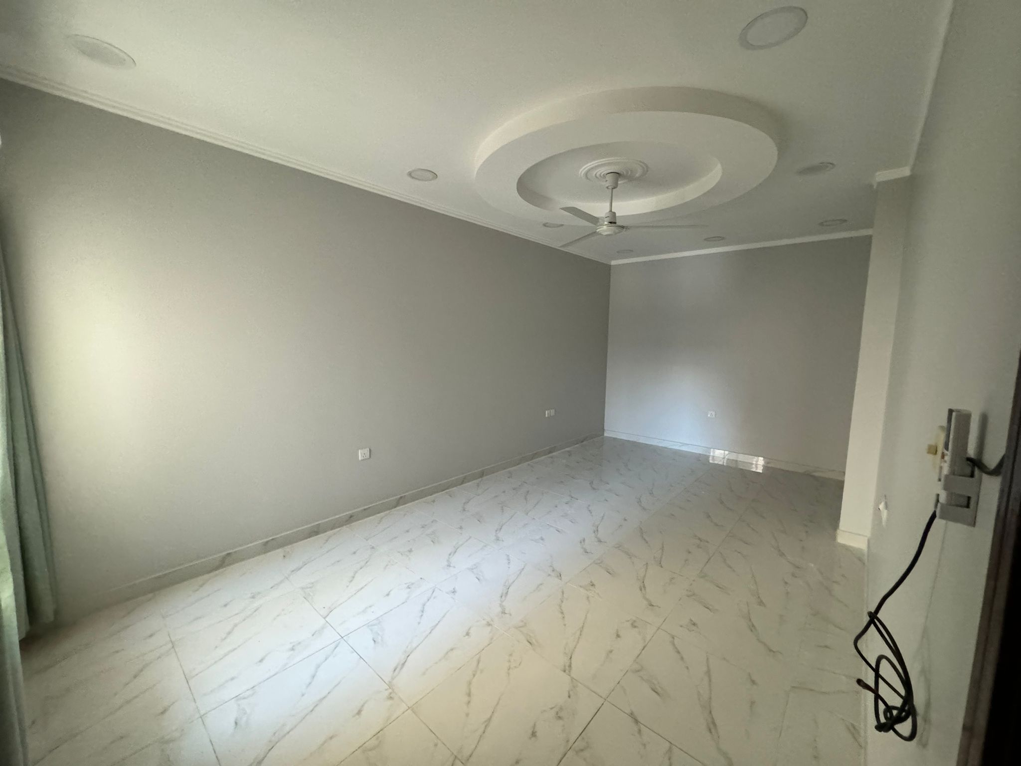 Property image4